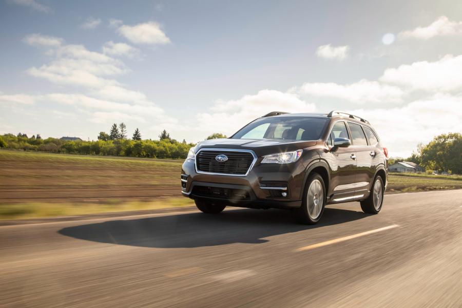  Subaru Ascent Touring 2018 года  (фото 12 из 19)